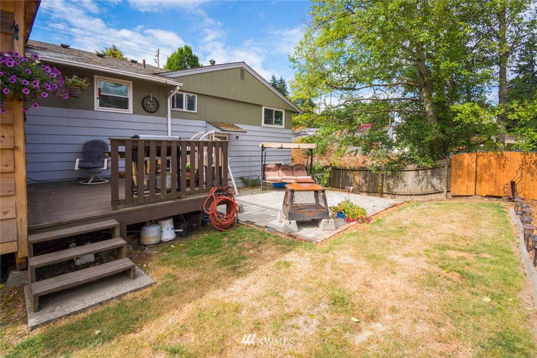 846 Southwest 108th Street Seattle, WA 98146 - Photo 23 of 25 Gallery Image 23