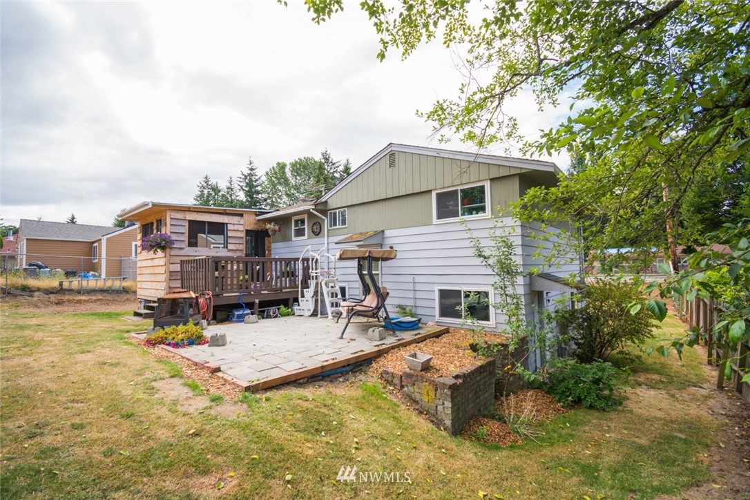 846 Southwest 108th Street Seattle, WA 98146 - Photo 25 of 25 Gallery Image 25