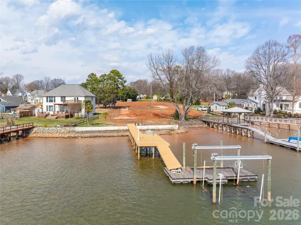 $4,300,000 | 21506 Rio Oro Drive, Cornelius, NC 28031