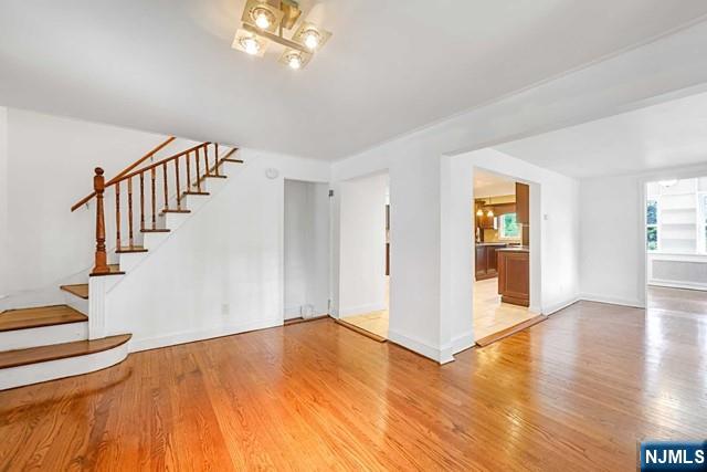 816 Pascack Road Paramus, NJ 07652 - Photo 3 of 23 Gallery Image 3