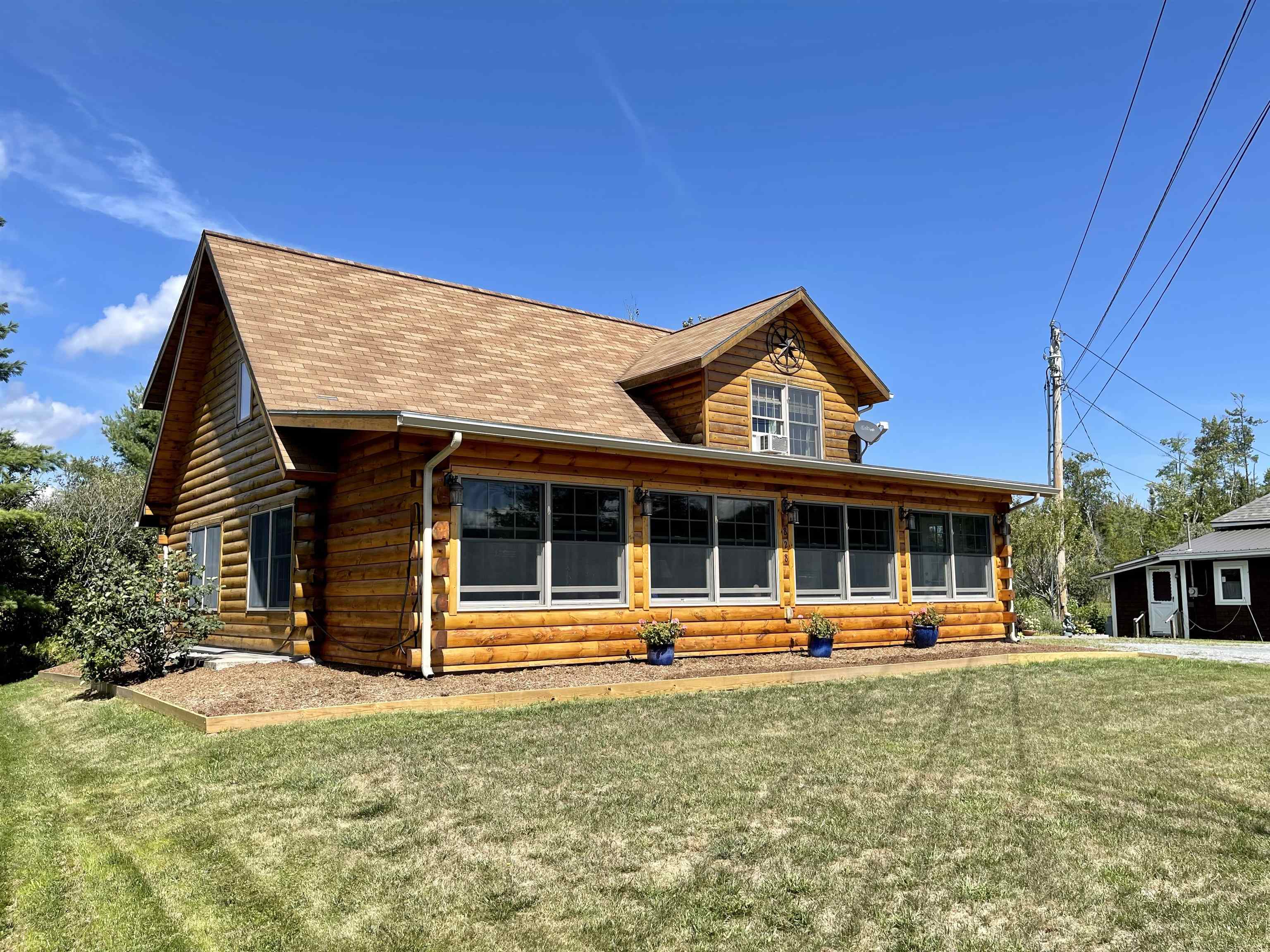 828 Halls Lake Road Newbury, VT 05051 - Photo 21 of 25