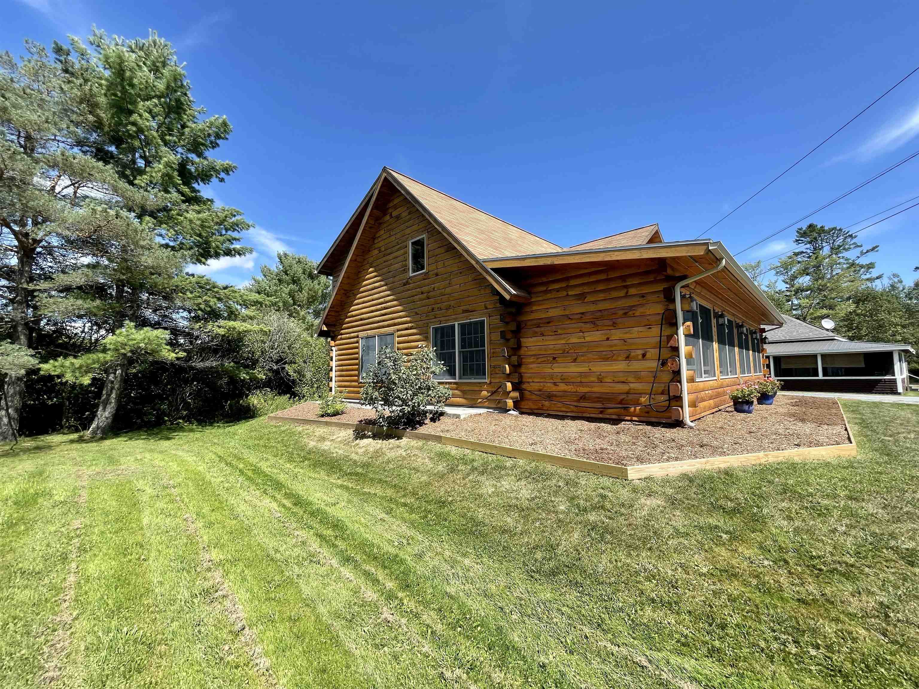 828 Halls Lake Road Newbury, VT 05051 - Photo 22 of 25