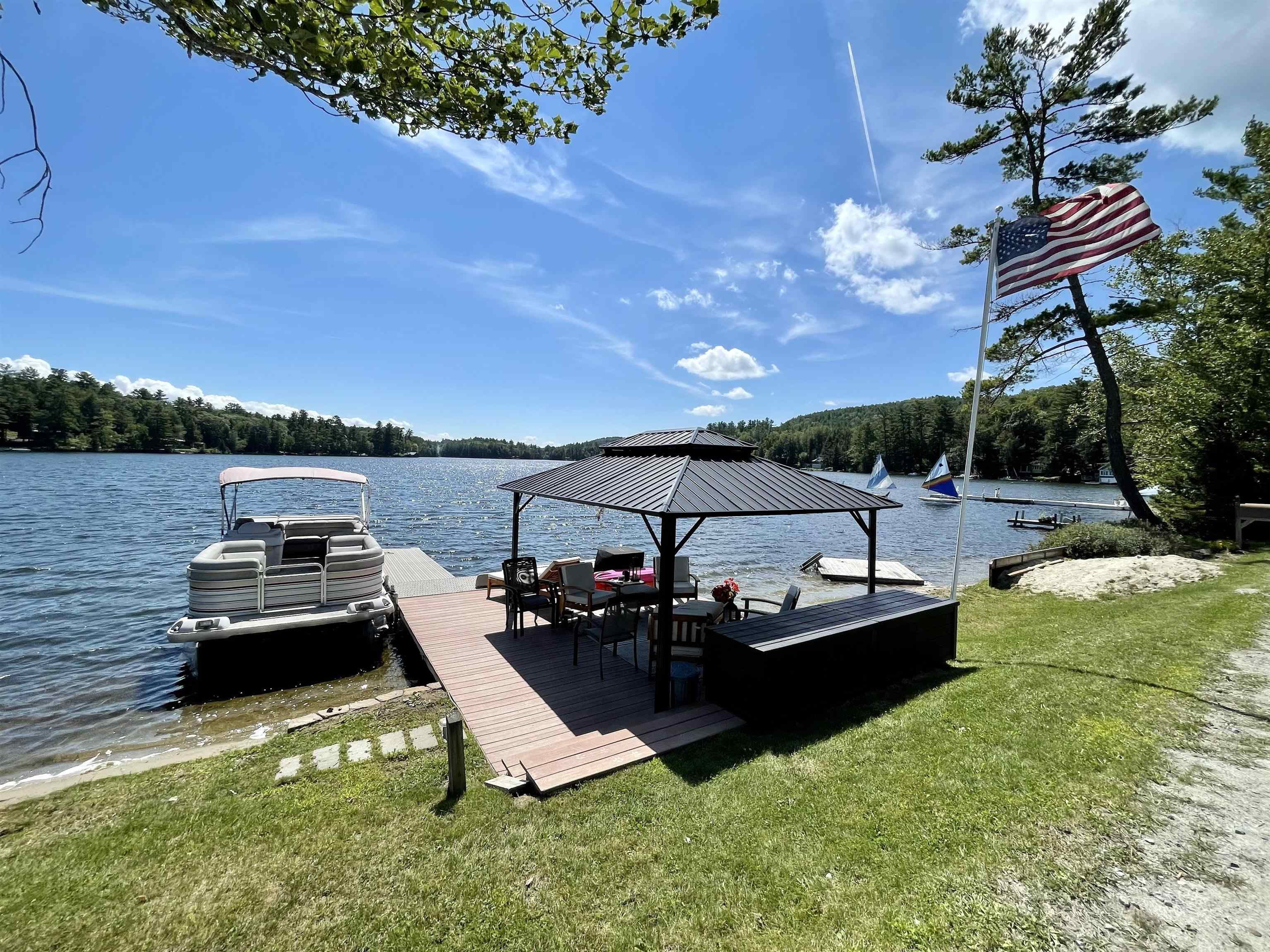 828 Halls Lake Road Newbury, VT 05051 - Photo 3 of 25