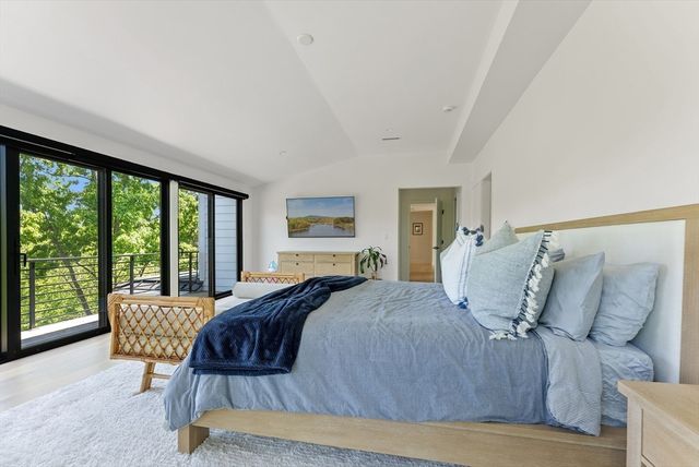 $2,995,000 | 135 Beach Street, Cohasset, MA 02025