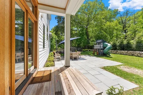 $2,995,000 | 135 Beach Street, Cohasset, MA 02025
