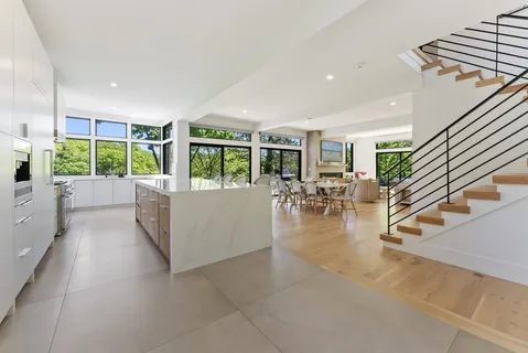 $2,995,000 | 135 Beach Street, Cohasset, MA 02025