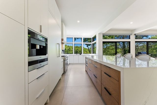 $2,995,000 | 135 Beach Street, Cohasset, MA 02025