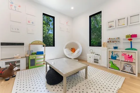 $2,995,000 | 135 Beach Street, Cohasset, MA 02025