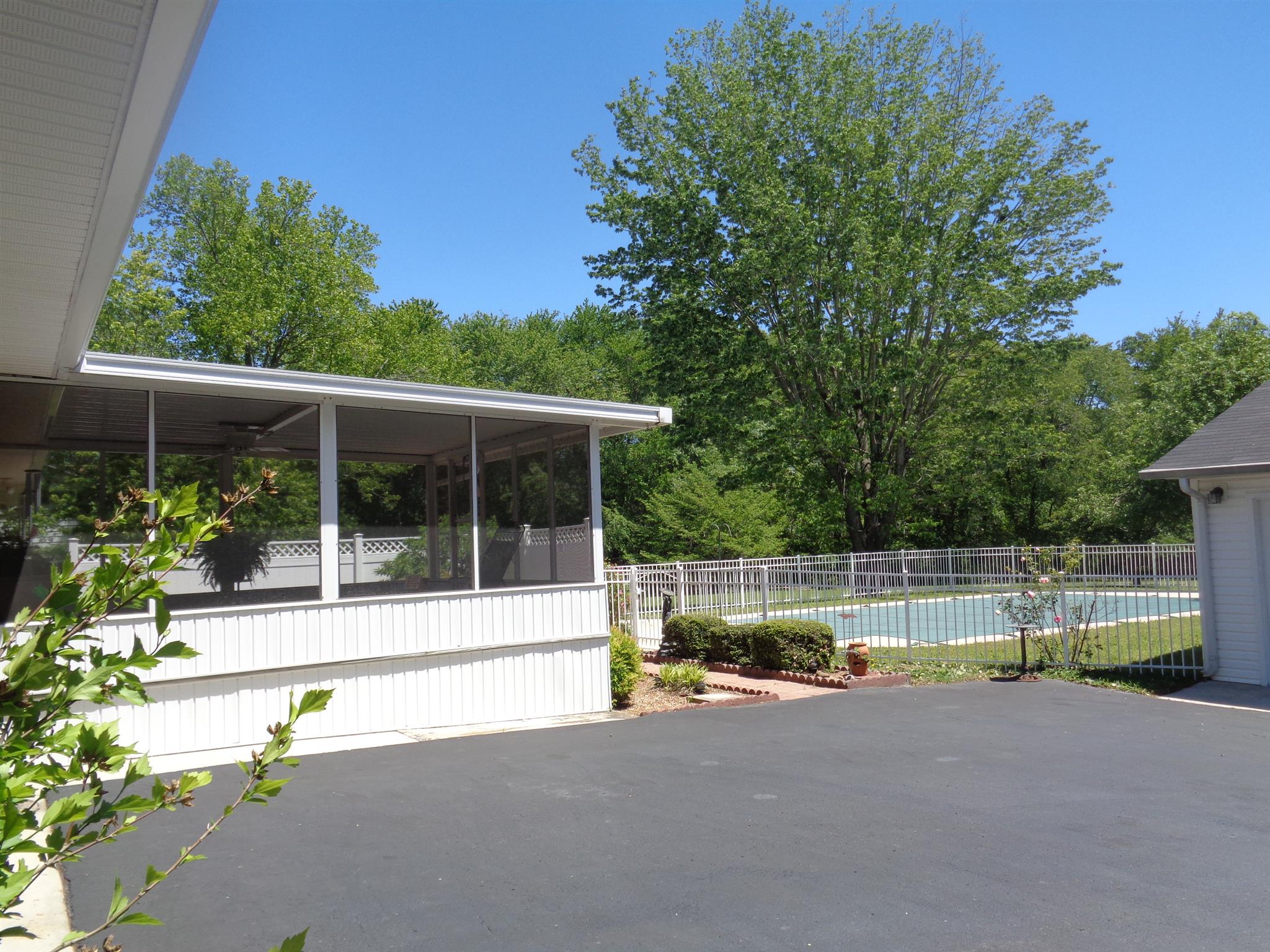 2118 Ovoca Road Tullahoma, TN 37388 - Photo 23 of 29 Gallery Image 23