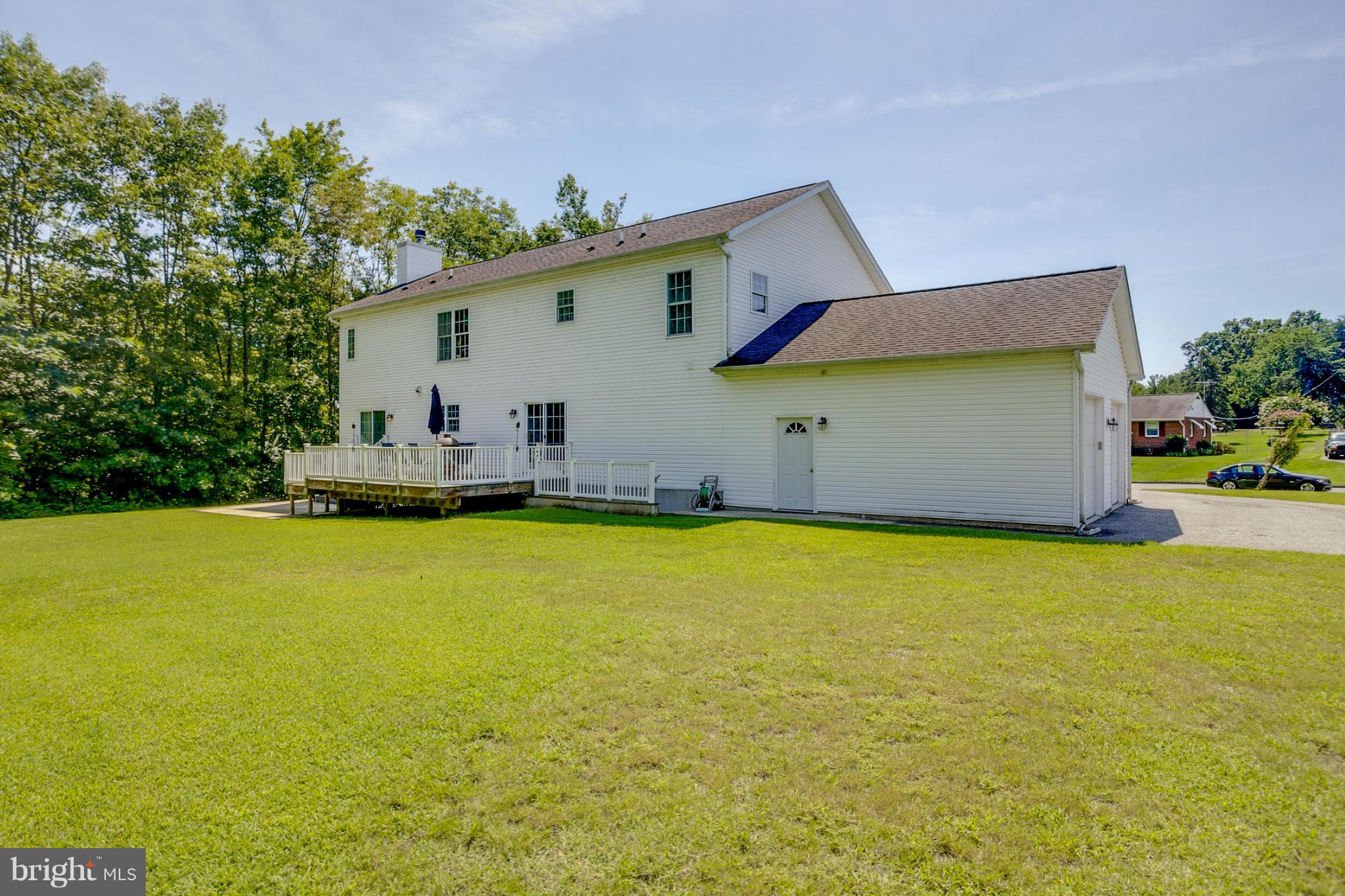 5824 Gambrill Road White Marsh, MD 21162 - Photo 3 of 26 Exterior (Rear)