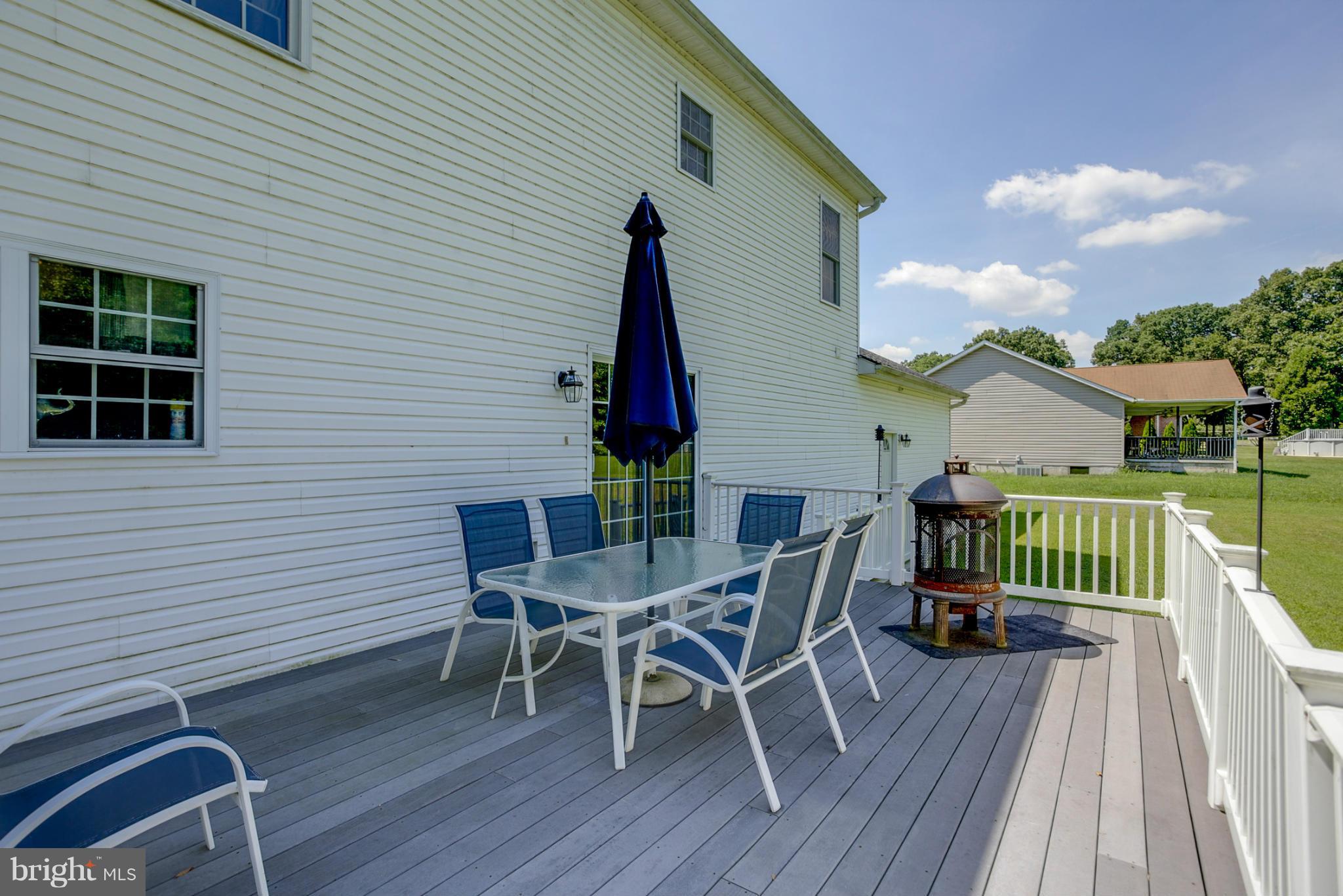 5824 Gambrill Road White Marsh, MD 21162 - Photo 5 of 26 Exterior (Rear)