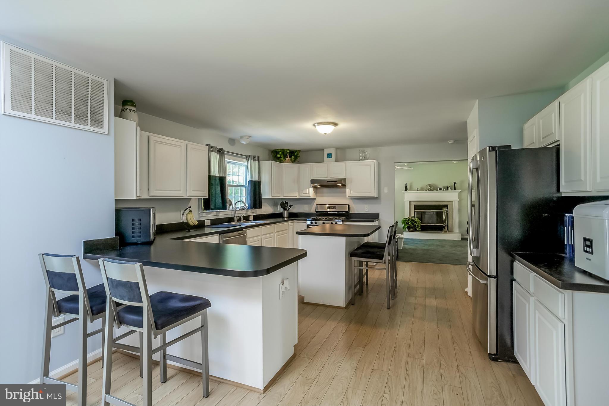 5824 Gambrill Road White Marsh, MD 21162 - Photo 6 of 26 Kitchen