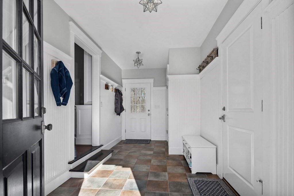 19 Smith Road Hingham, MA 02043 - Photo 19 of 40