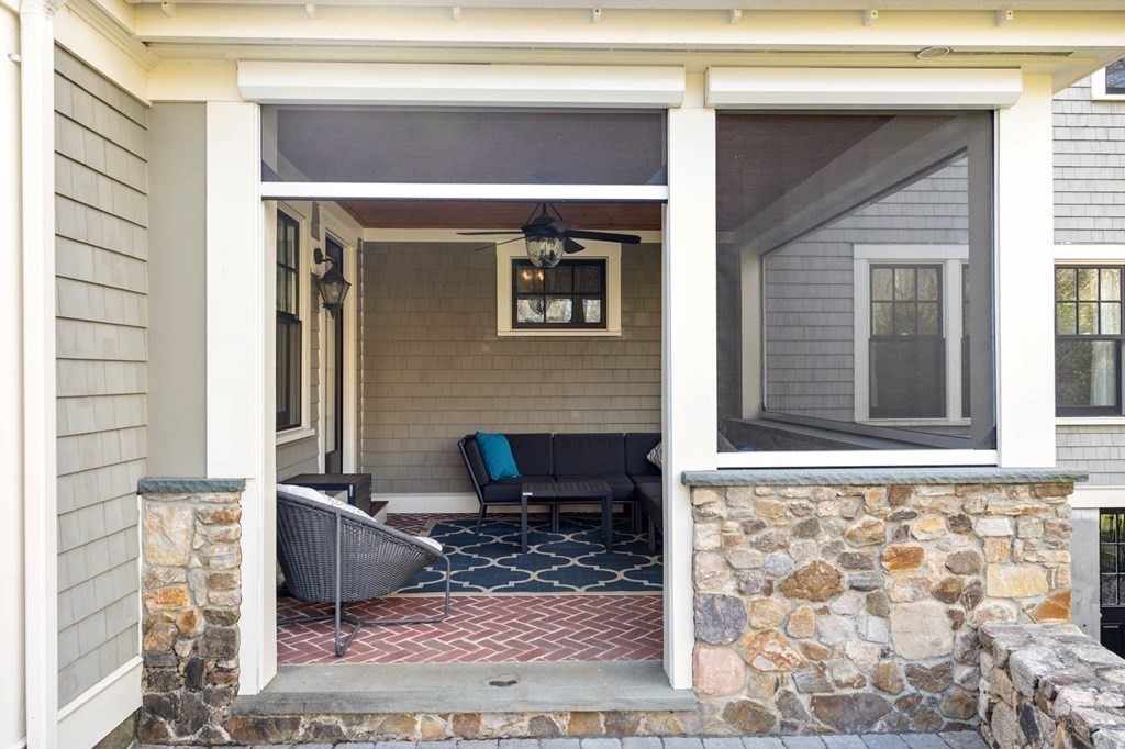 19 Smith Road Hingham, MA 02043 - Photo 34 of 40