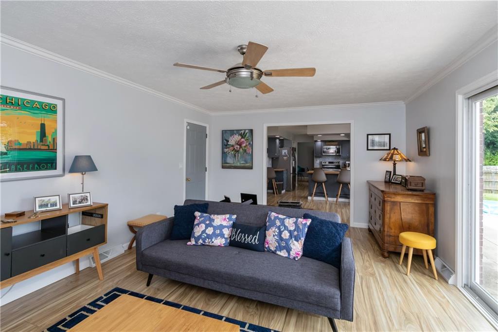 930 Rocky Ford Road Columbus, IN 47203 - Photo 11 of 30