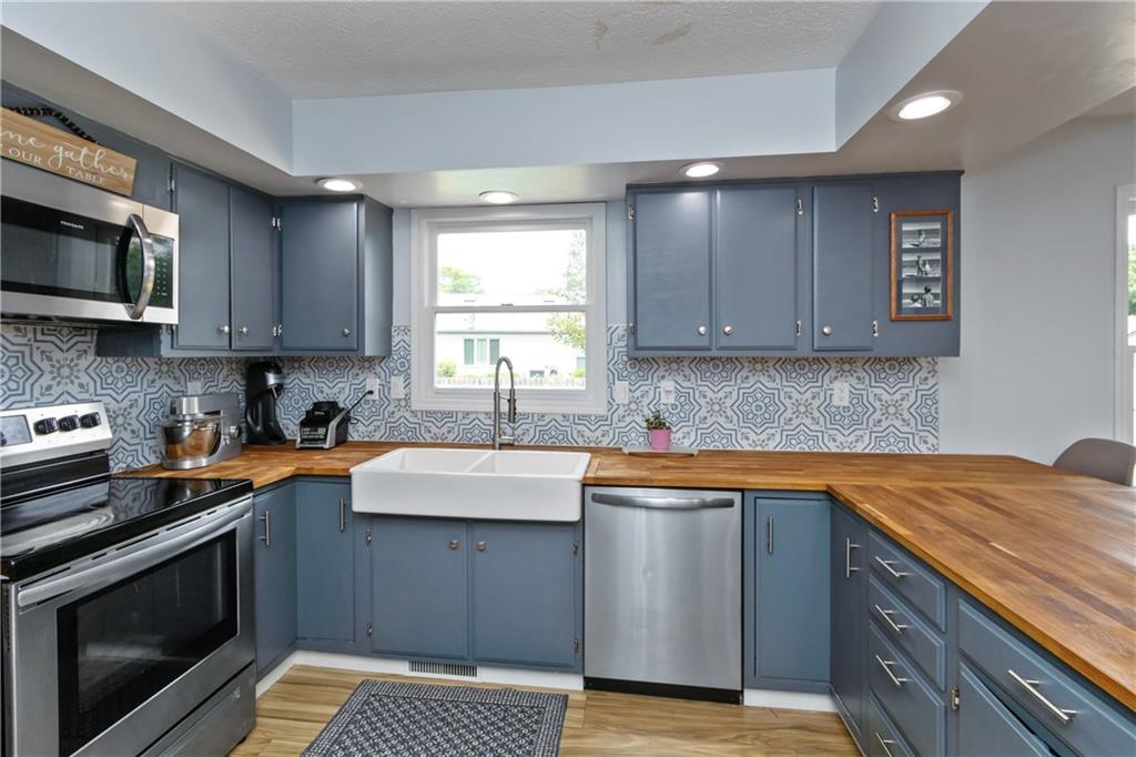 930 Rocky Ford Road Columbus, IN 47203 - Photo 8 of 30