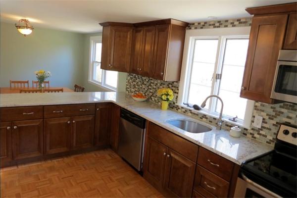 38 Holt Road Andover, MA 01810 - Photo 3 of 16