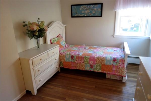 38 Holt Road Andover, MA 01810 - Photo 8 of 16