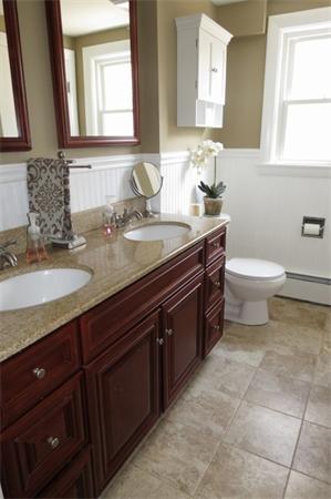 38 Holt Road Andover, MA 01810 - Photo 10 of 16