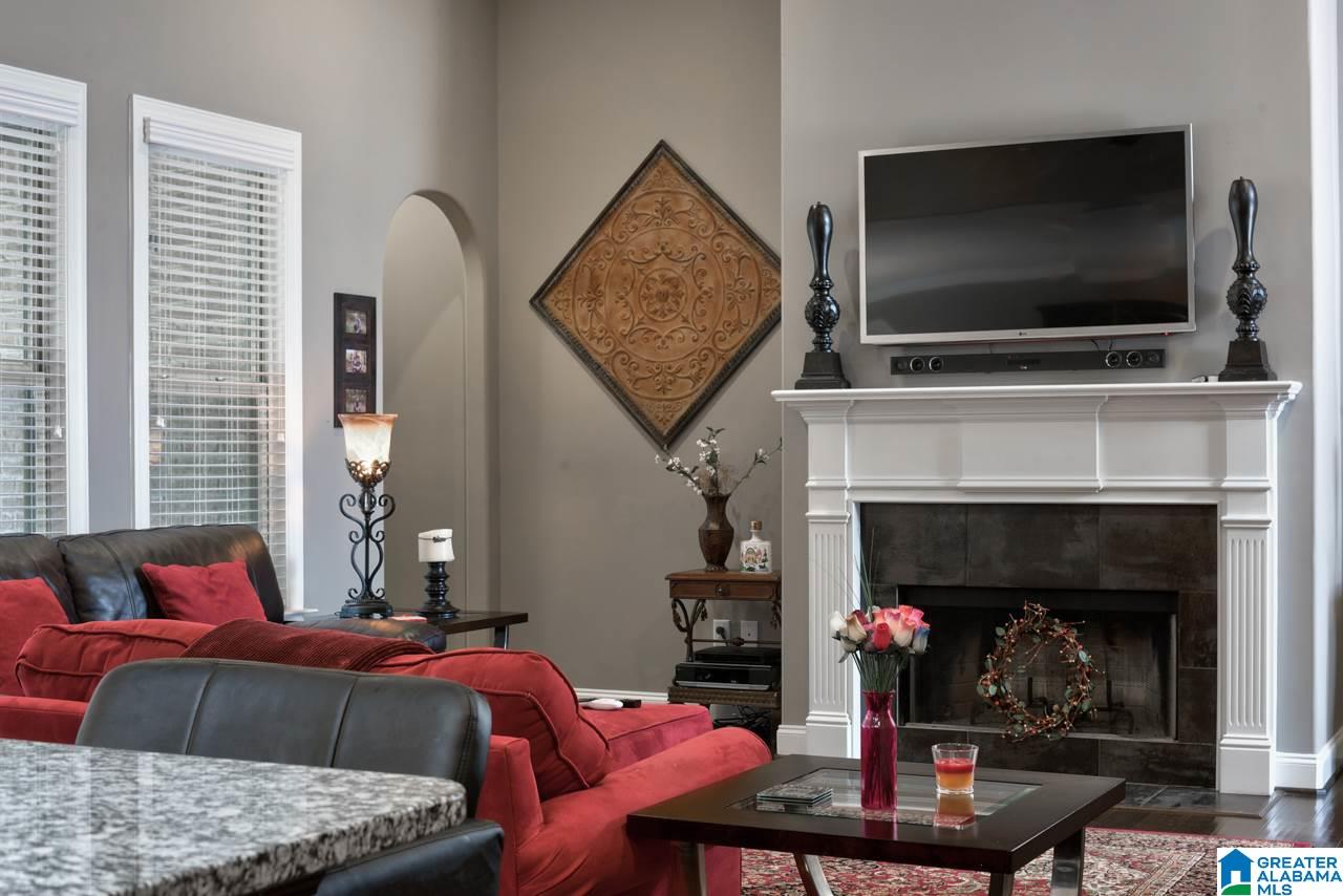 311 Dunrobin Circle Pelham, AL 35124 - Photo 8 of 50