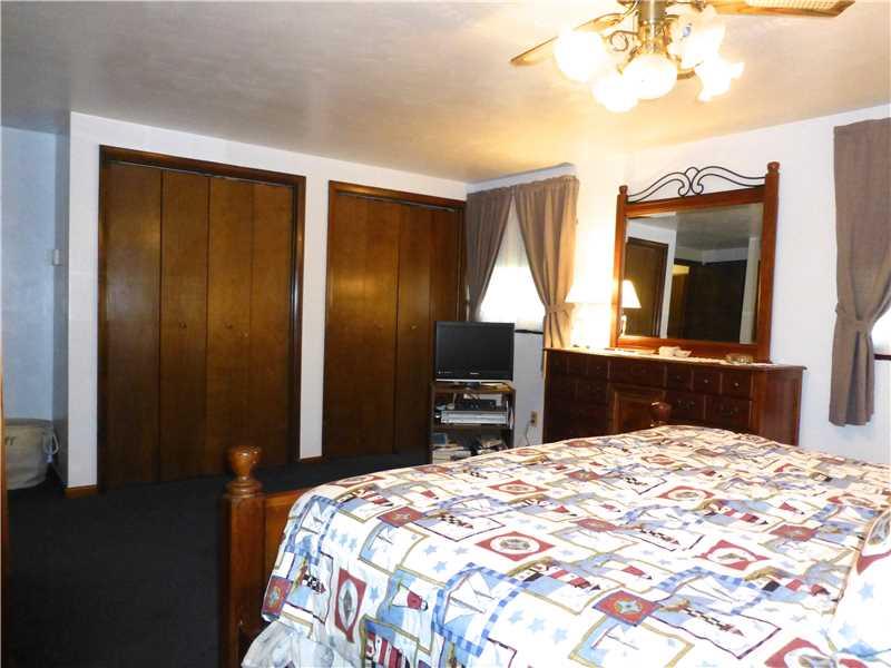 936 Braddock Road Forest Hills, PA 15221 - Photo 12 of 25 Master Bedroom.
