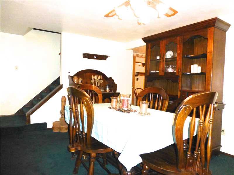936 Braddock Road Forest Hills, PA 15221 - Photo 6 of 25 Dining Room.