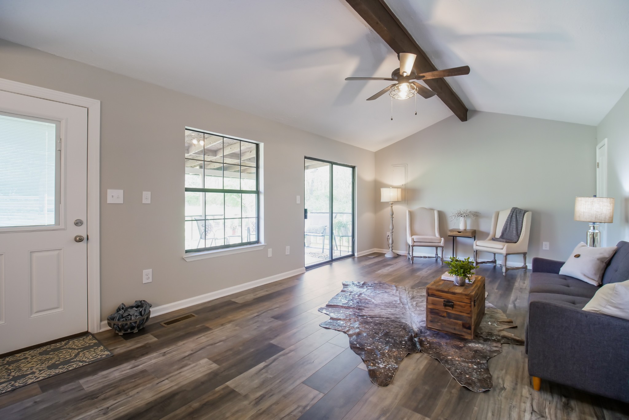 3977 Cairo Bend Road Lebanon, TN 37087 - Photo 14 of 39 a living room with furniture and wooden floor