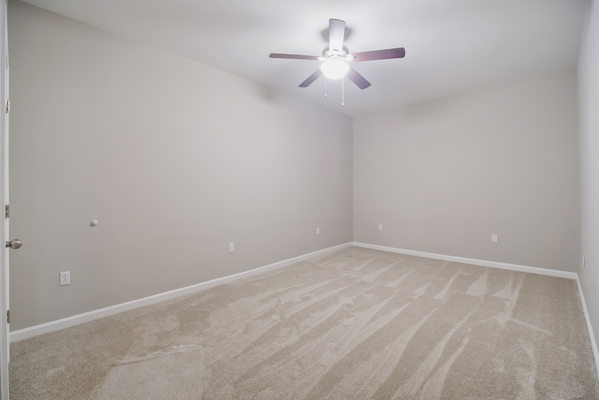 3977 Cairo Bend Road Lebanon, TN 37087 - Photo 30 of 39 en empty room with a fan and a fan