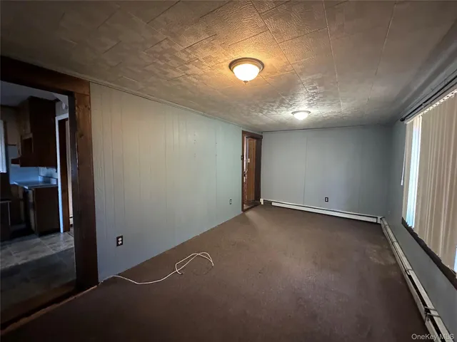 $410,000 | 172 Main Street, Gardiner, NY 12525