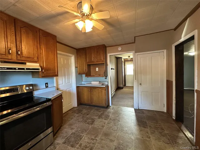 $410,000 | 172 Main Street, Gardiner, NY 12525