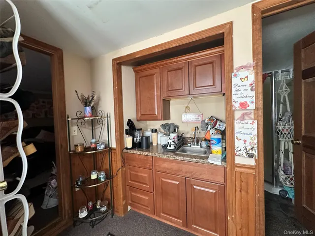 $410,000 | 172 Main Street, Gardiner, NY 12525