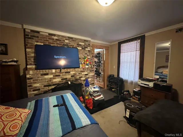 $410,000 | 172 Main Street, Gardiner, NY 12525