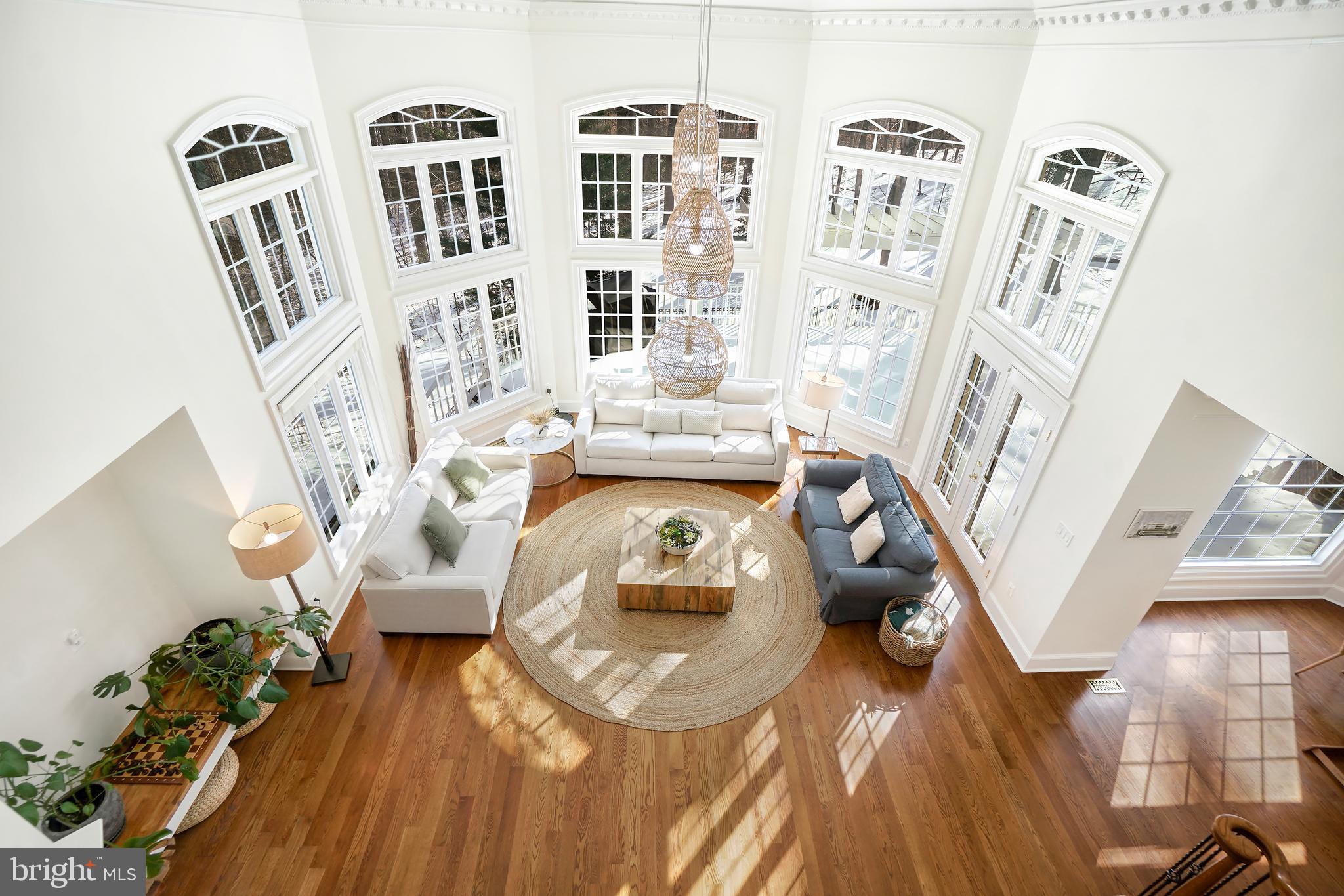 9646 Eagle Ridge Drive Bethesda, MD 20817 - Photo 23 of 75 a view of living room with furniture and wooden floor