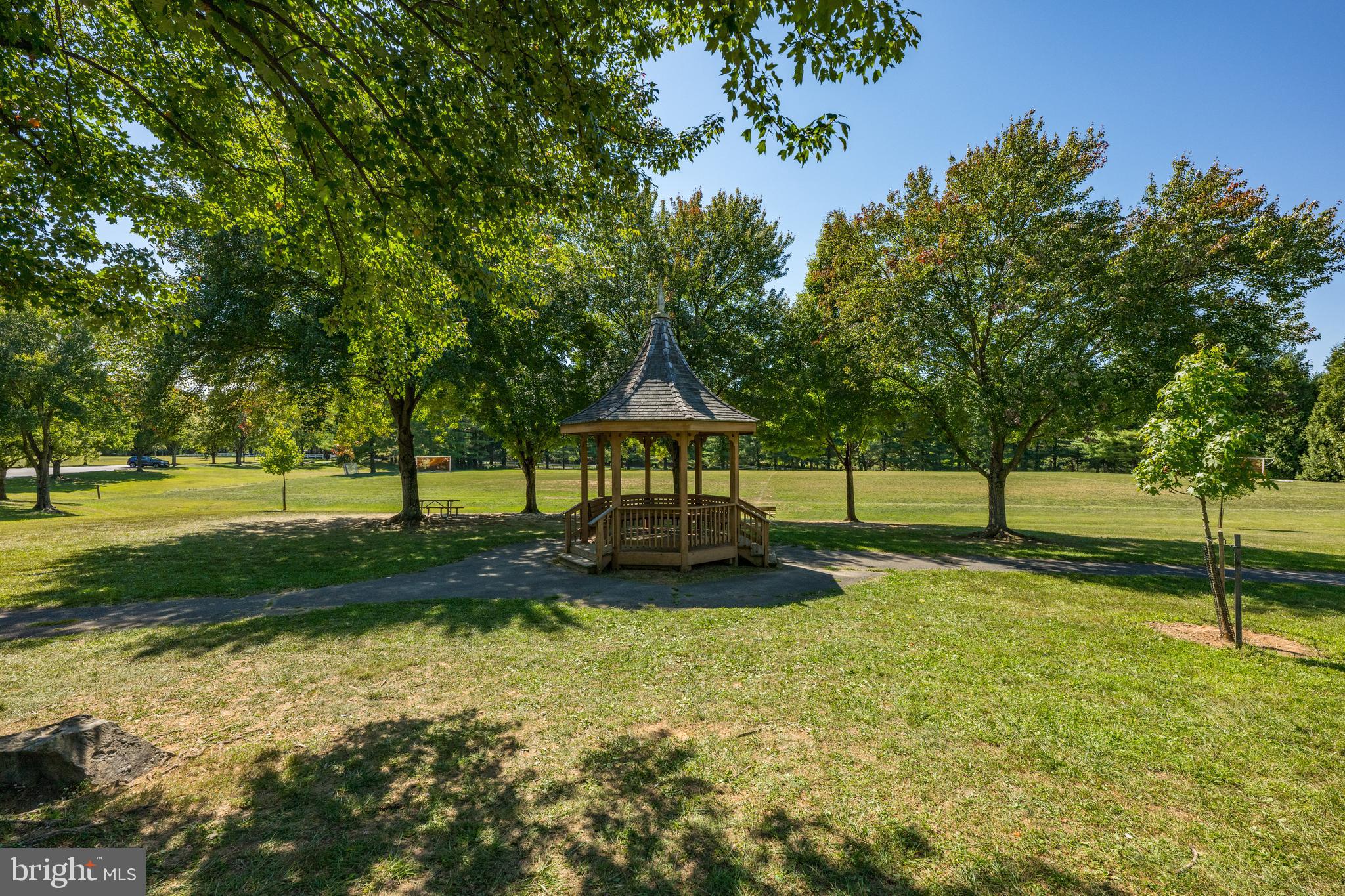 9646 Eagle Ridge Drive Bethesda, MD 20817 - Photo 66 of 75