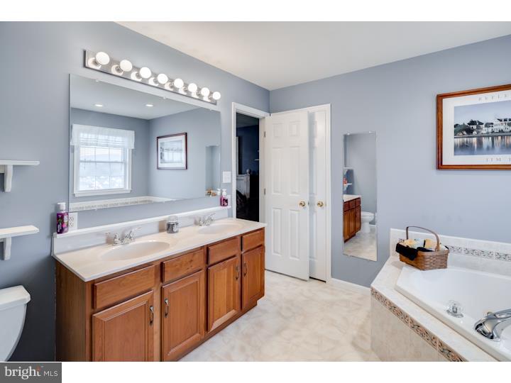 4501 Hillside Road Reading, PA 19606 - Photo 19 of 23 Master Bathroom