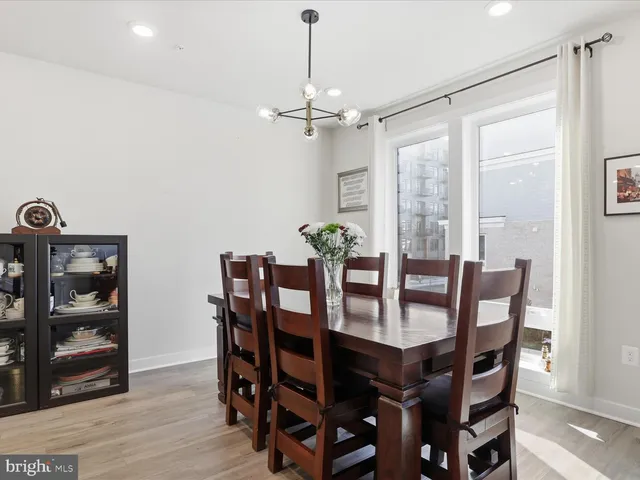 $4,300 | 3595 Aster Street, Fairfax, VA 22030