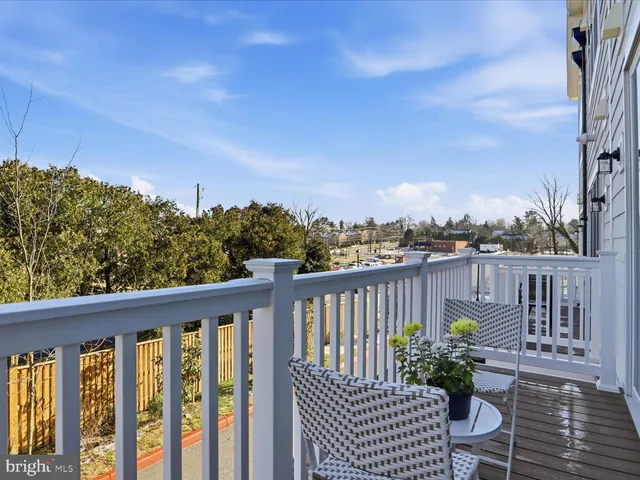 $4,300 | 3595 Aster Street, Fairfax, VA 22030