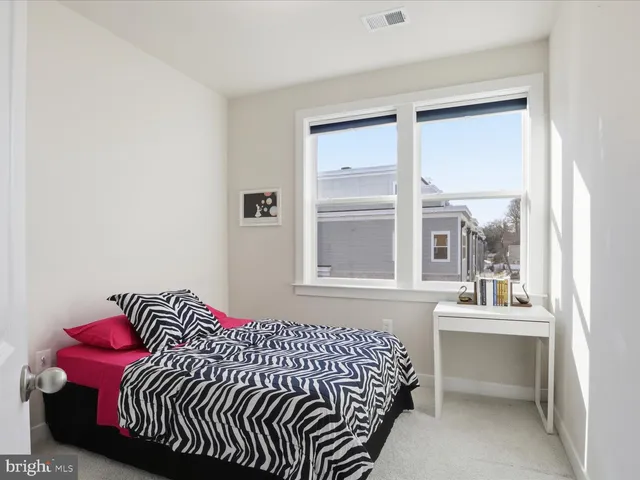 $4,300 | 3595 Aster Street, Fairfax, VA 22030