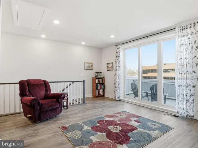 $4,300 | 3595 Aster Street, Fairfax, VA 22030