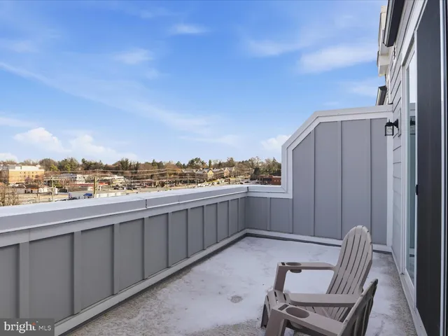 $4,300 | 3595 Aster Street, Fairfax, VA 22030