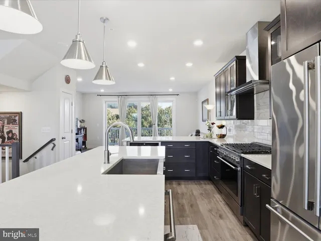 $4,300 | 3595 Aster Street, Fairfax, VA 22030