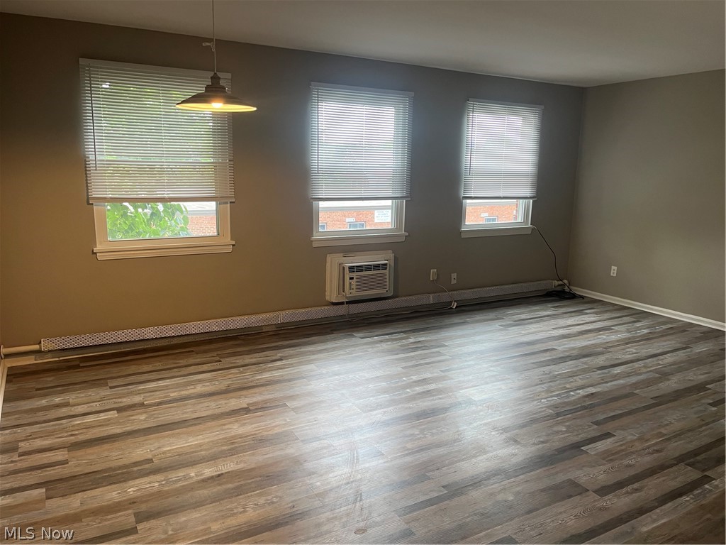 13773 Cedar Road, Unit 202 South Euclid, OH 44118 - Photo 9 of 13 Gallery Image 9