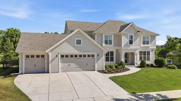 $1,250,000 | N47W7810 Parkland Road, Cedarburg, WI 53012