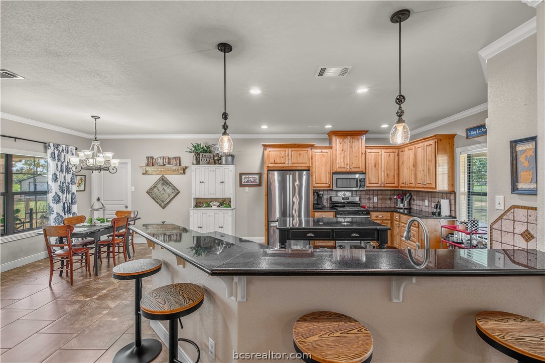 8748 Tejas Ranch Loop Bryan, TX 77808 - Photo 9 of 39 Gallery Image 9