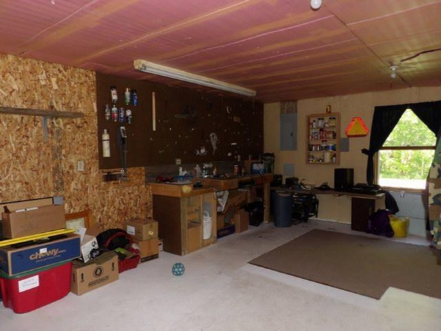 2045 Woodruff Road Hastings, MI 49058 - Photo 22 of 32 1 Woodruff Shop-bedroom