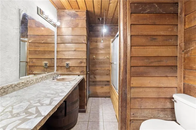 $350,000 | 18 Swan Circle, White, GA 30184