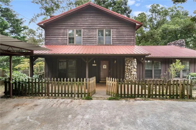 $350,000 | 18 Swan Circle, White, GA 30184