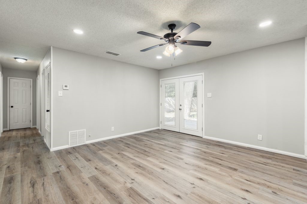 3901 Acree Street Waco, TX 76711 - Photo 19 of 34