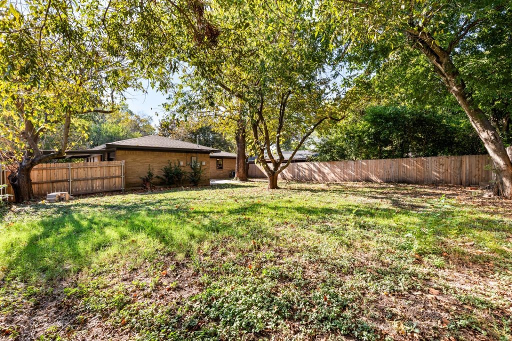 3901 Acree Street Waco, TX 76711 - Photo 33 of 34