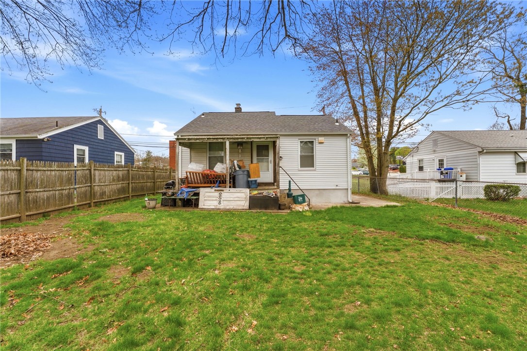 9 McGuire Road North Providence, RI 02904 - Photo 5 of 29